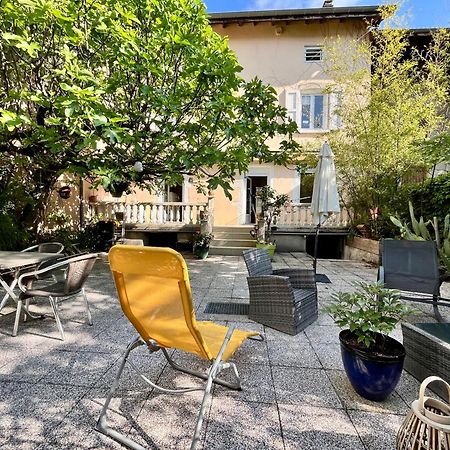 La Casa, Acces Terrasse De L'Etablissement Appartement Rives  Buitenkant foto